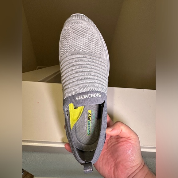 SKETCHERS - Slip On Classic Fit Air Cooled - Men’s Size 8 - Picture 4 of 12